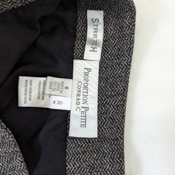 Skirt - Picture 3 of 3